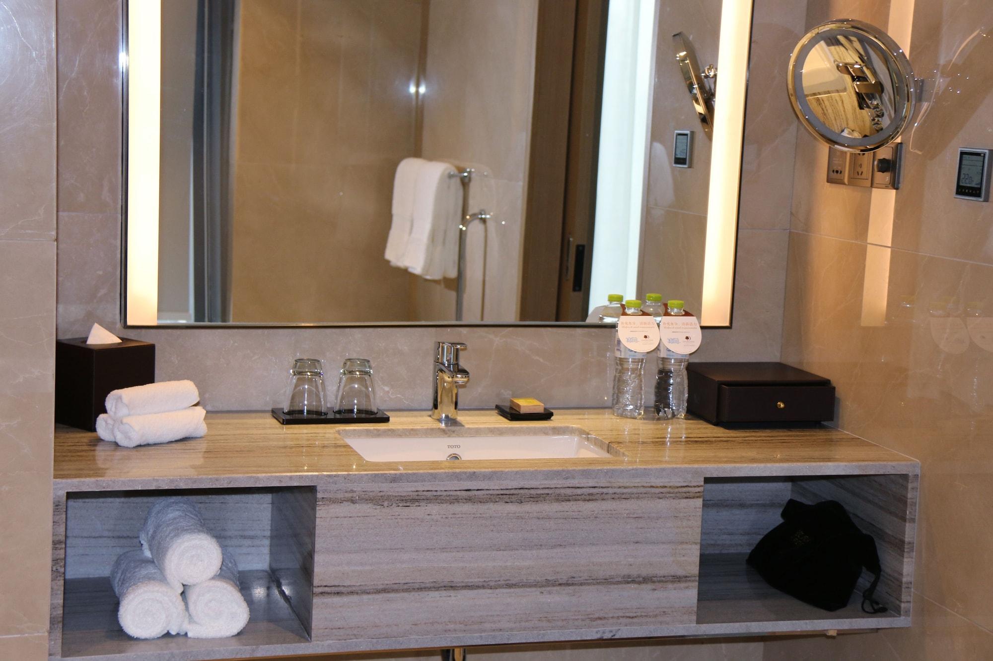 Doubletree By Hilton Chongqing - Nan'An Hotel Buitenkant foto