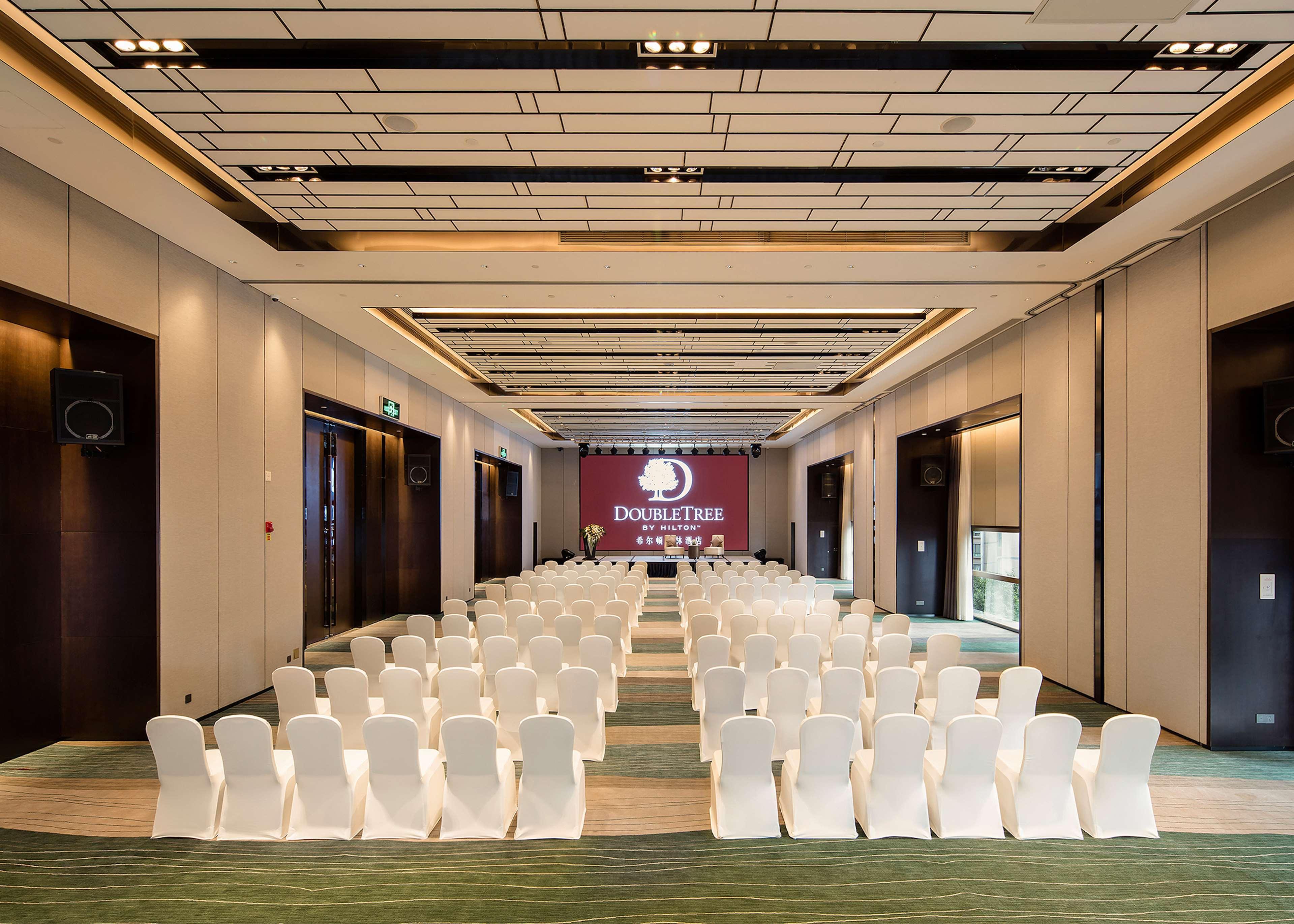 Doubletree By Hilton Chongqing - Nan'An Hotel Buitenkant foto